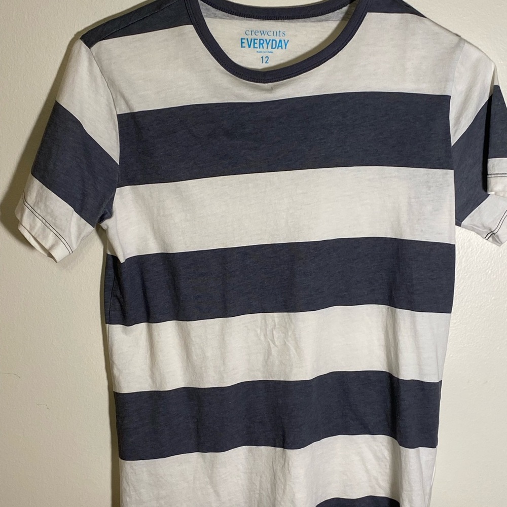 Size 12 T-shirt brand crew cuts every day